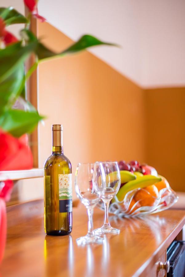 Booking Inn Rome Center Екстер'єр фото